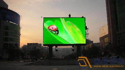 LED顯示屏：戶外使用需要考慮哪些參數(shù)？