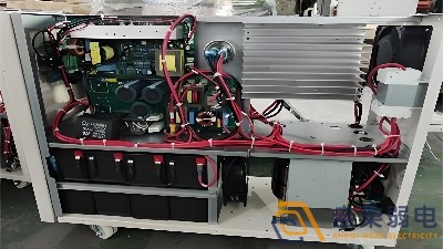 傳統(tǒng)UPS供電方式適合用在哪些使用場(chǎng)景？